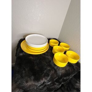 1960s-70s Heller Massimo Vignelli yellow white  Kitchenware Set (Plates/Bowls